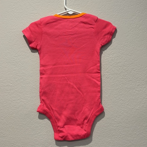 Carter’s one piece size: 9 months - Picture 2 of 4